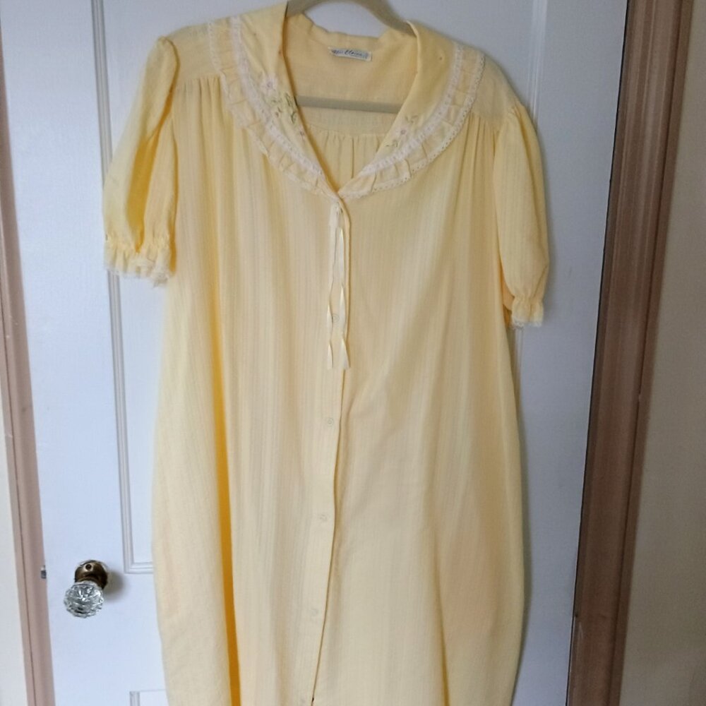 Miss Elaine Robe/Nightgown - Yellow - L/XL